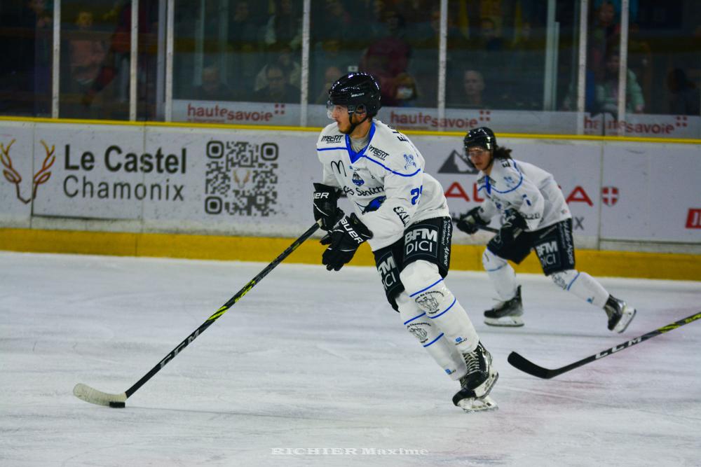 Chamonix  5 - 3 Gap 