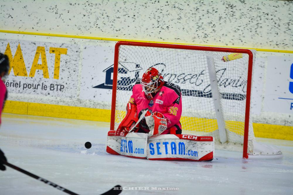 Chamonix  5 - 3 Gap 