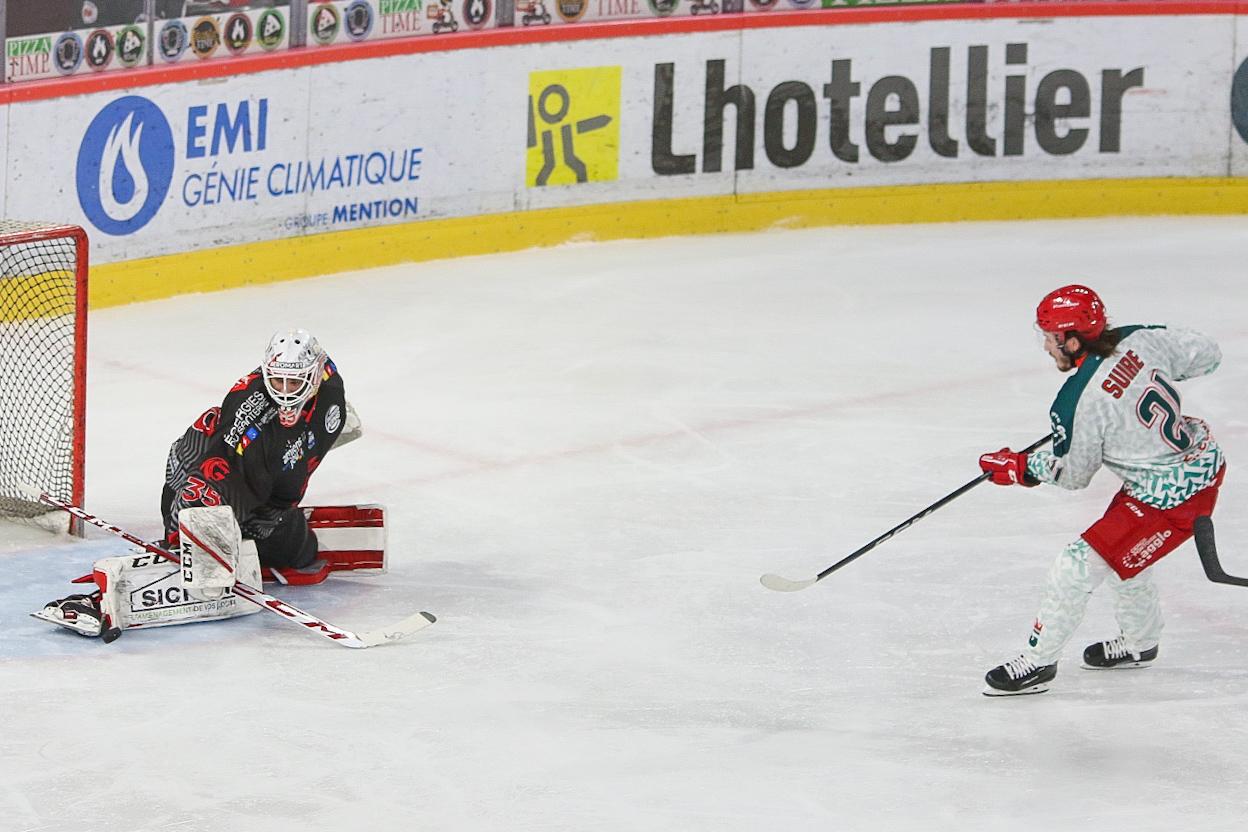 Amiens  1 - 3 Cergy-Pontoise