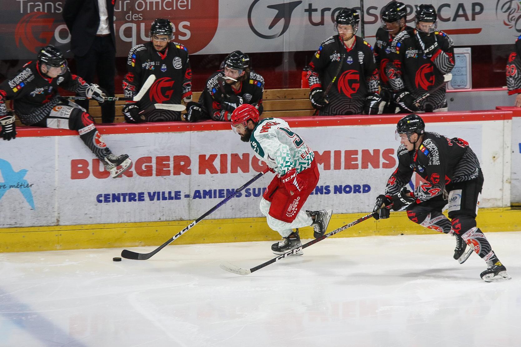 Amiens  1 - 3 Cergy-Pontoise
