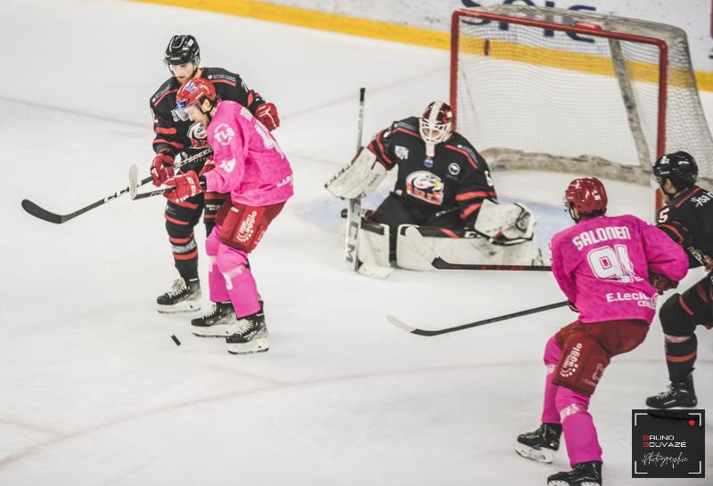Cergy-Pontoise 4 - 3 Nice