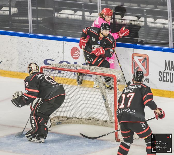 Cergy-Pontoise 4 - 3 Nice