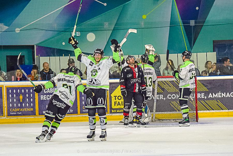 Nantes 4 - 5 Epinal 