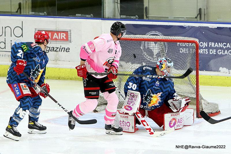 Nice 3 - 4 Grenoble 