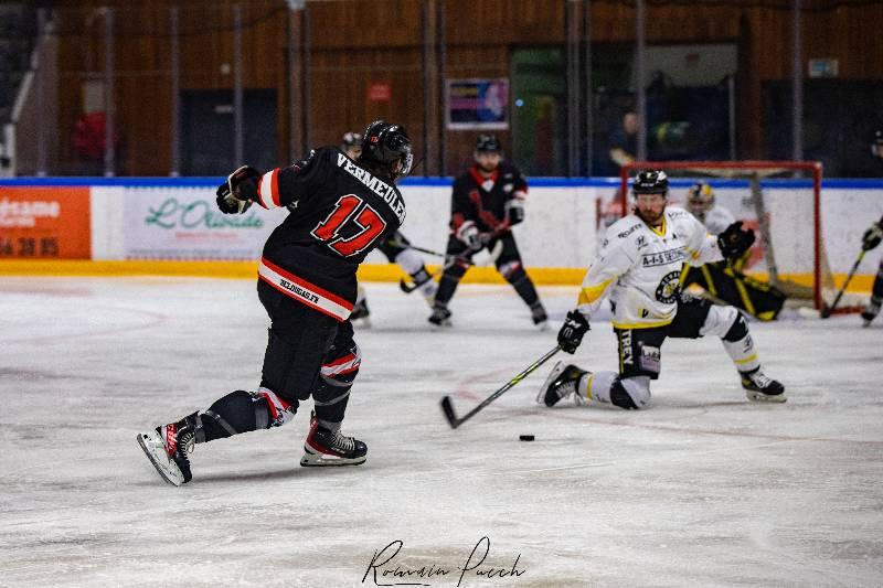 Toulouse-Blagnac 6 - 5 Roanne