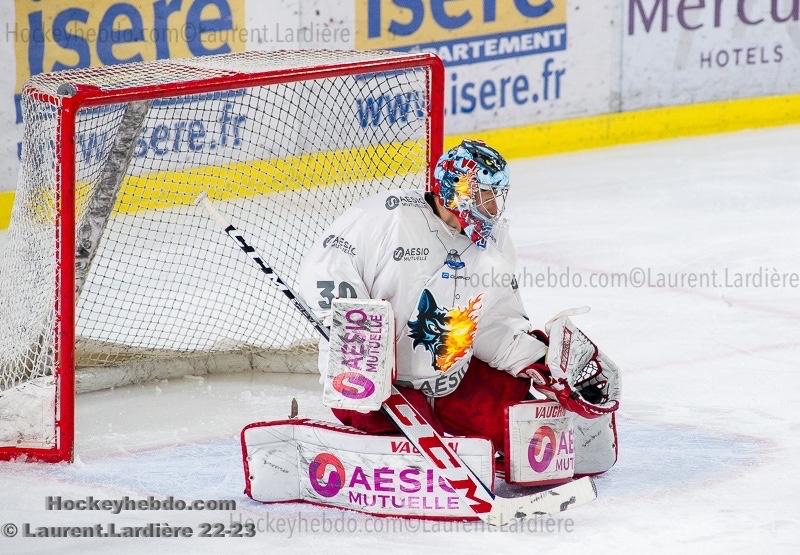 Grenoble  5 - 1 Cergy-Pontoise