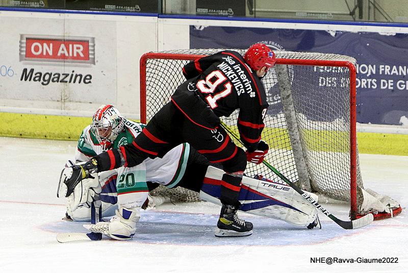 Nice 2 - 4 Anglet
