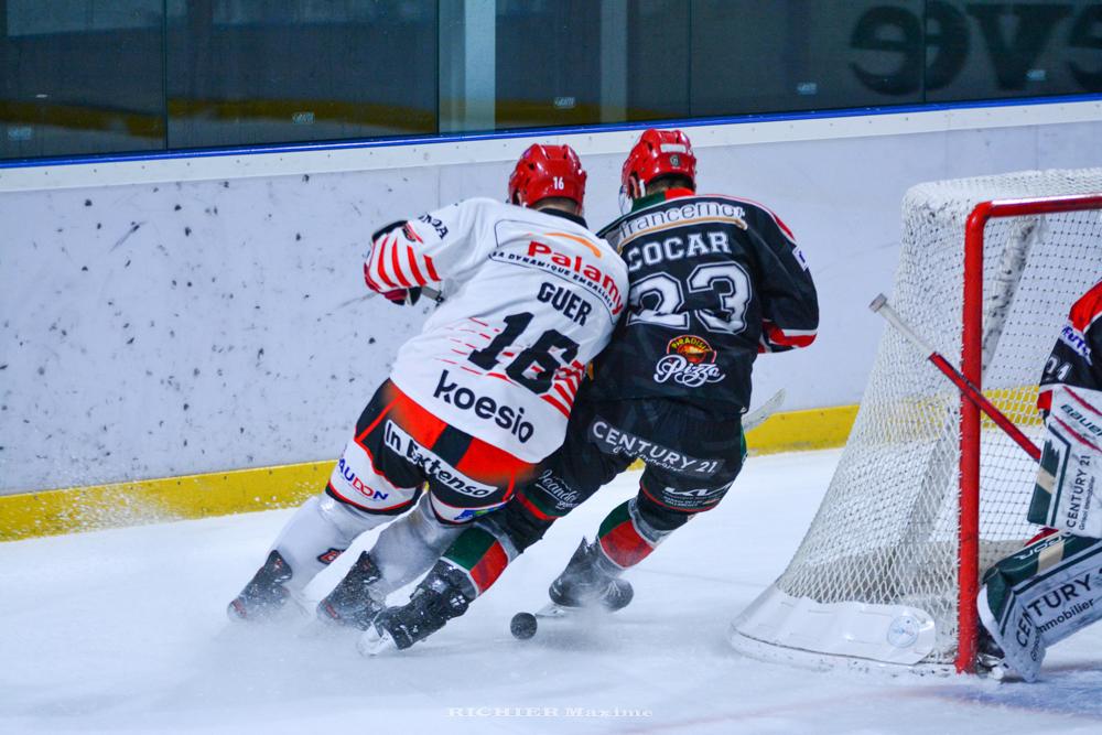 Mont-Blanc 2 - 1 Cholet 