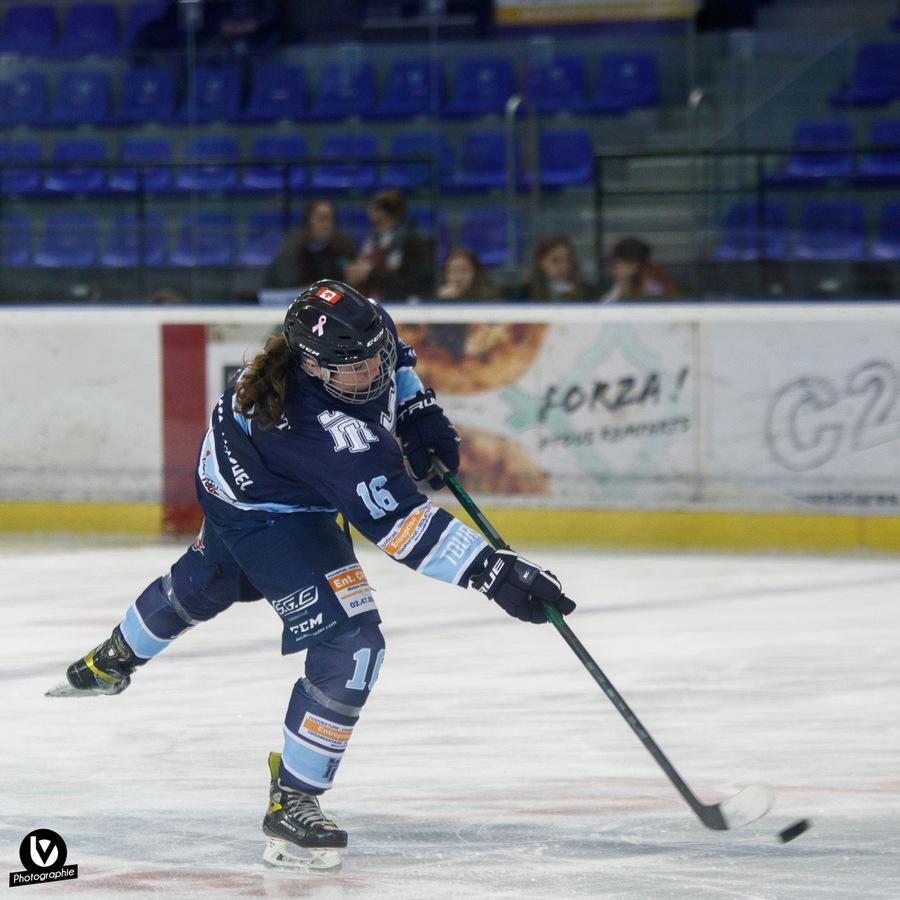 Tours / Féminine 3 - 0 Cergy-Pontoise / Féminin