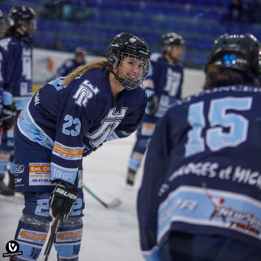 Tours / Féminine 3 - 0 Cergy-Pontoise / Féminin