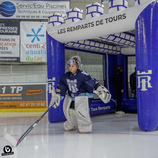 Photo hockey match Tours / Féminine - Cergy-Pontoise / Féminin le 05/11/2022
