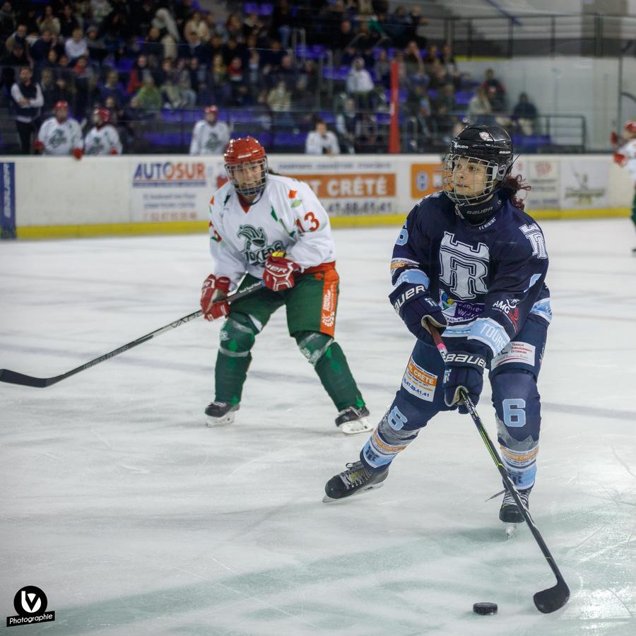 Tours / Féminine 3 - 0 Cergy-Pontoise / Féminin