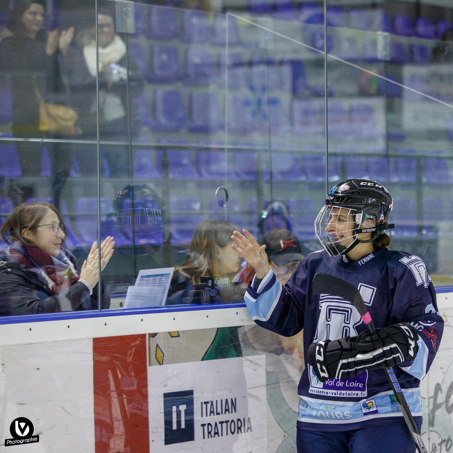 Tours / Féminine 3 - 0 Cergy-Pontoise / Féminin
