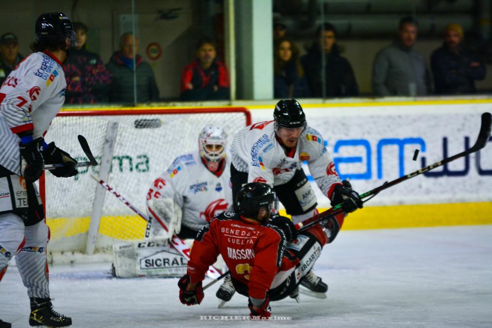 Chamonix  2 - 3 Amiens 