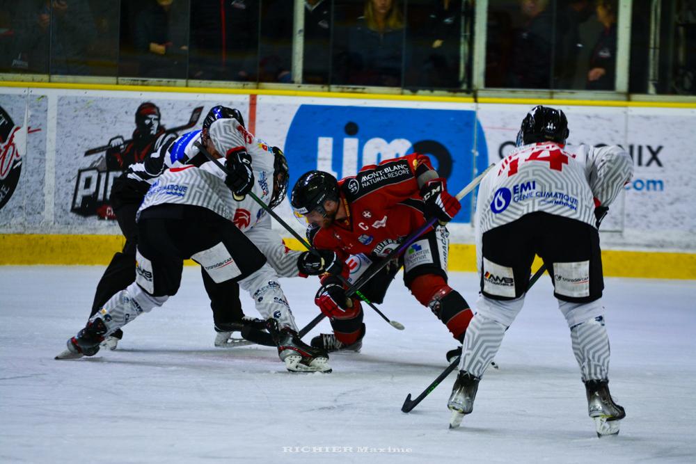 Chamonix  2 - 3 Amiens 