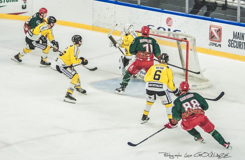Cergy-Pontoise 4 - 5 Rouen