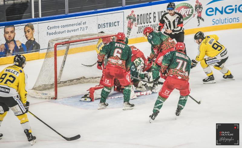 Cergy-Pontoise 4 - 5 Rouen