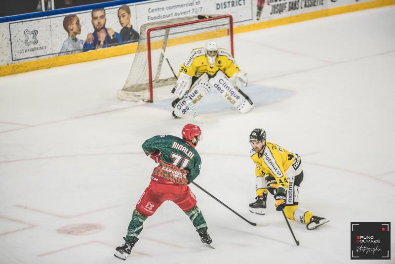 Cergy-Pontoise 4 - 5 Rouen