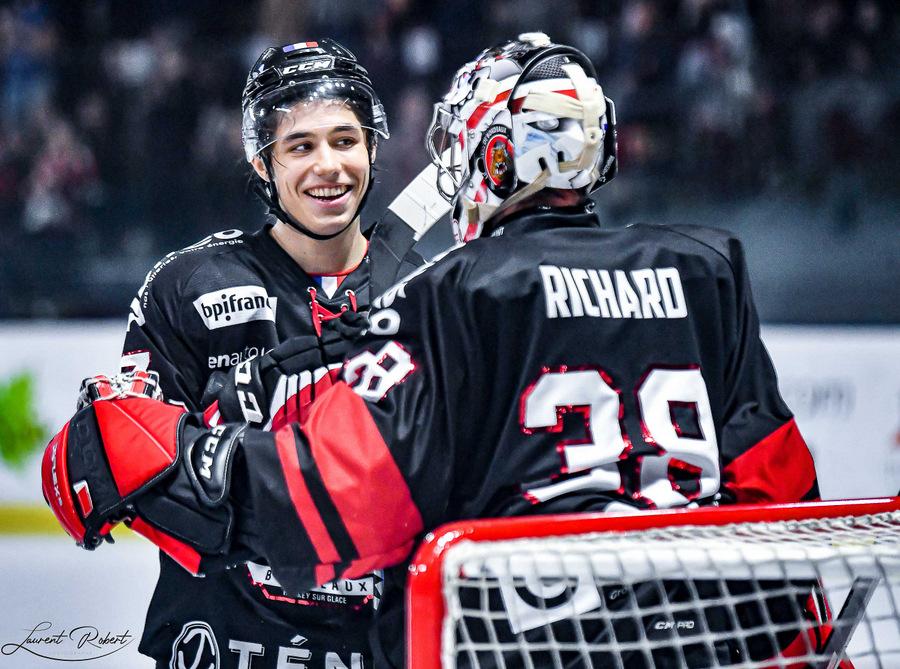 Bordeaux 6 - 2 Cergy-Pontoise