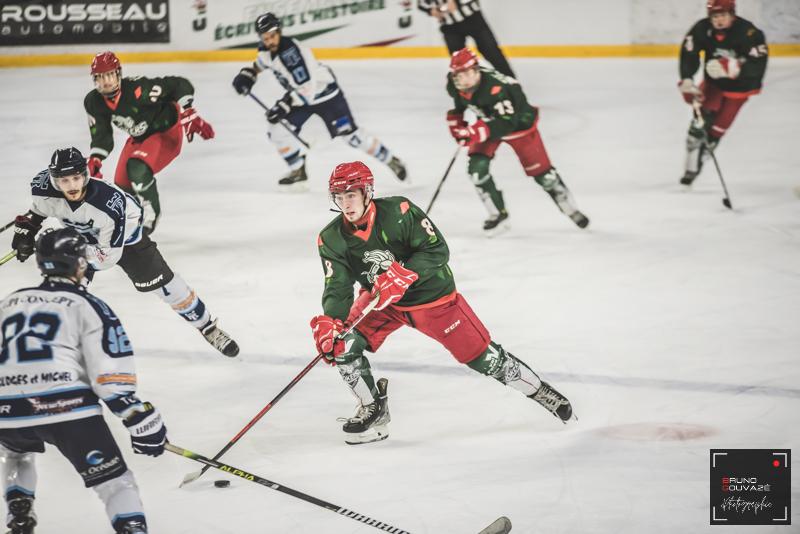 Cergy-Pontoise II 4 - 1 Tours II