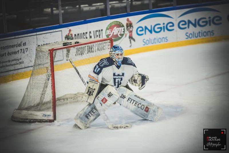 Cergy-Pontoise II 4 - 1 Tours II
