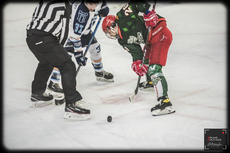 Cergy-Pontoise II 4 - 1 Tours II