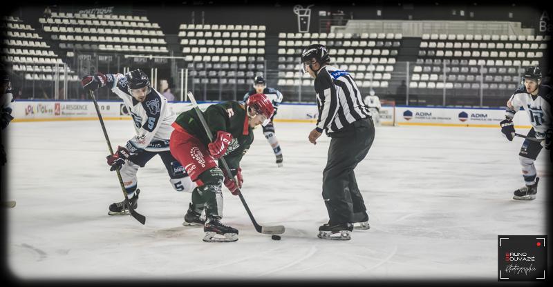 Cergy-Pontoise II 4 - 1 Tours II