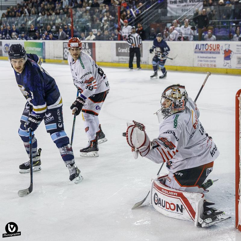 Tours  4 - 3 Cholet 