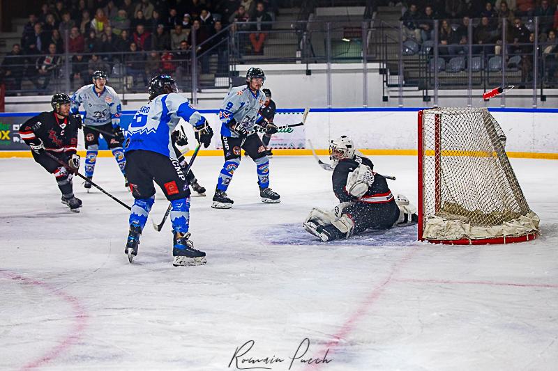 Toulouse-Blagnac 3 - 5 Courchevel-Méribel-Pralognan