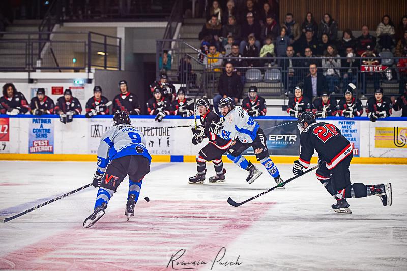 Toulouse-Blagnac 3 - 5 Courchevel-Méribel-Pralognan