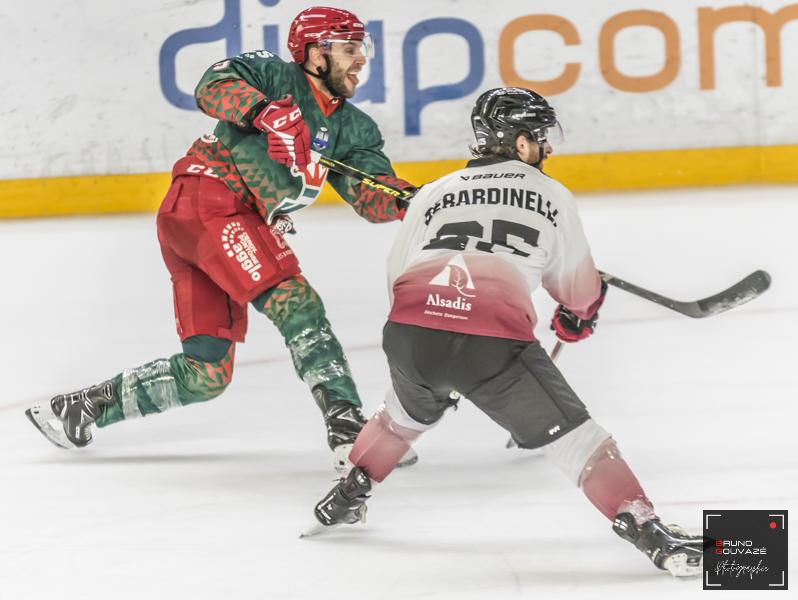 Cergy-Pontoise 2 - 4 Mulhouse