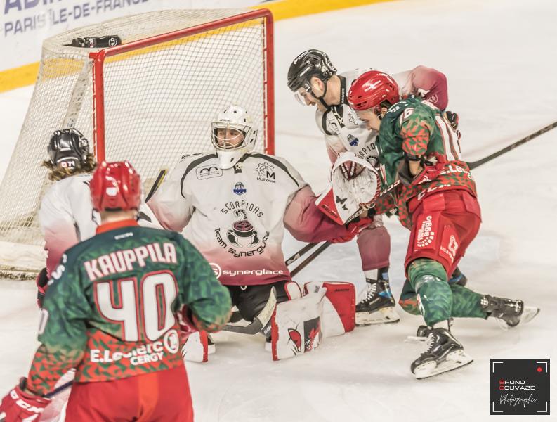 Cergy-Pontoise 2 - 4 Mulhouse