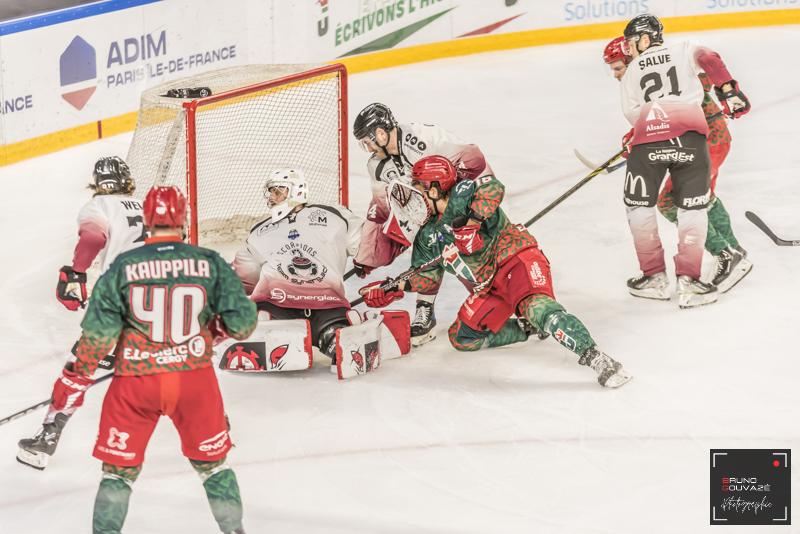 Cergy-Pontoise 2 - 4 Mulhouse