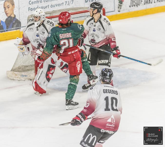 Cergy-Pontoise 2 - 4 Mulhouse
