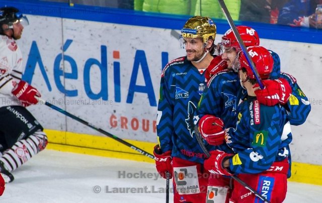Photo hockey match Grenoble  - Briançon  le 25/11/2022