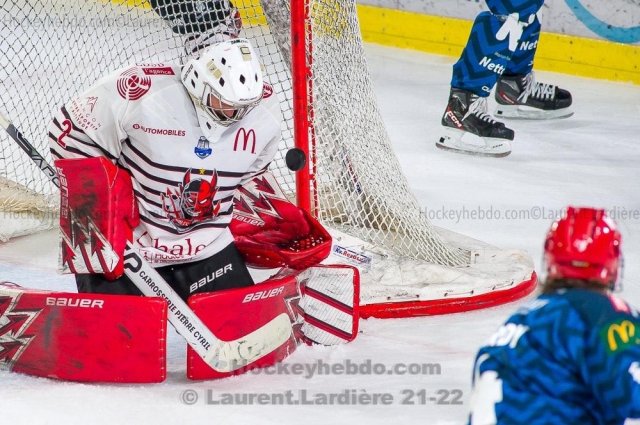 Photo hockey match Grenoble  - Briançon  le 25/11/2022