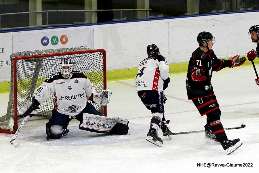 Nice 4 - 5 Angers 