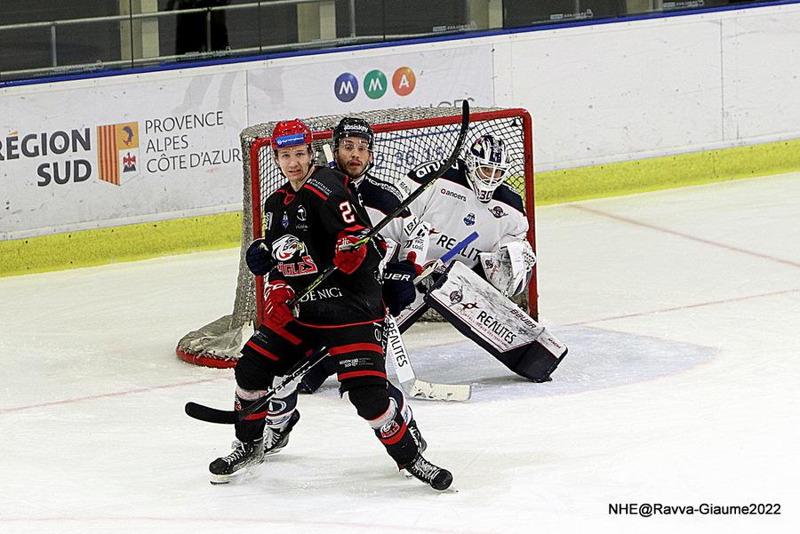 Nice 4 - 5 Angers 