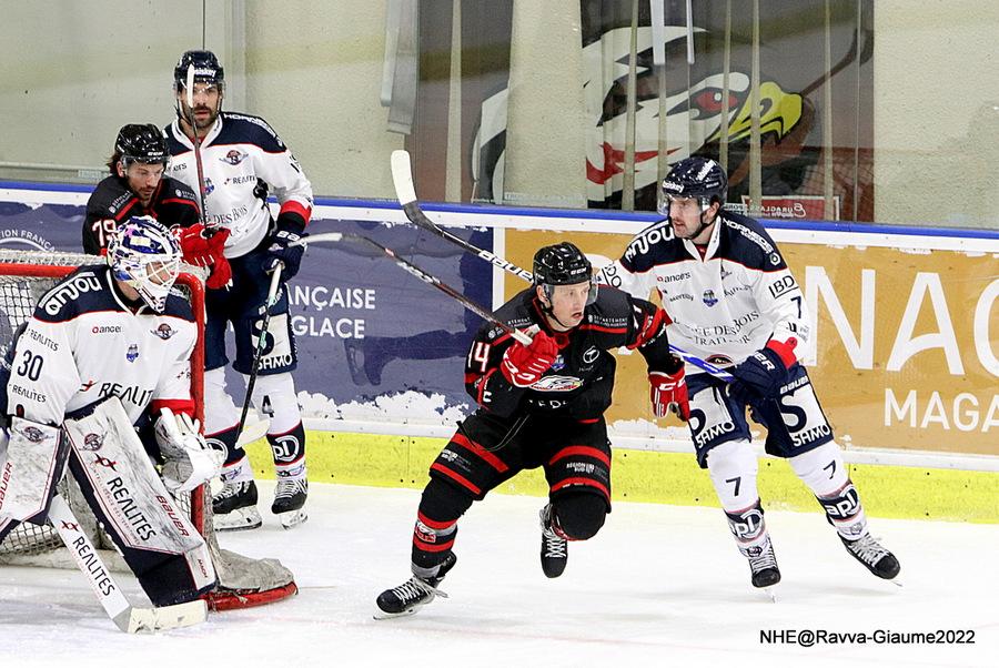 Nice 4 - 5 Angers 