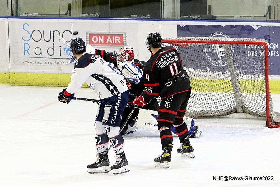 Nice 4 - 5 Angers 
