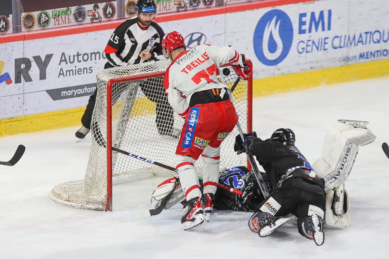 Amiens  1 - 5 Grenoble 