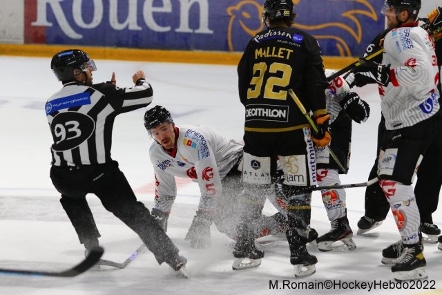 Photo hockey match Rouen - Amiens  le 02/12/2022