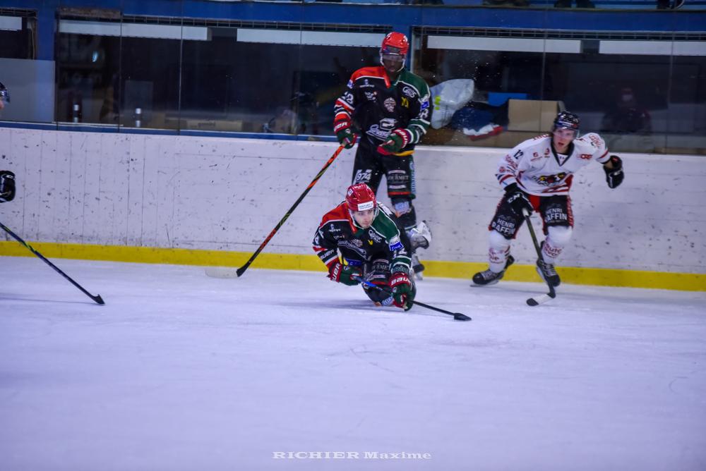 Mont-Blanc 4 - 1 Morzine-Avoriaz