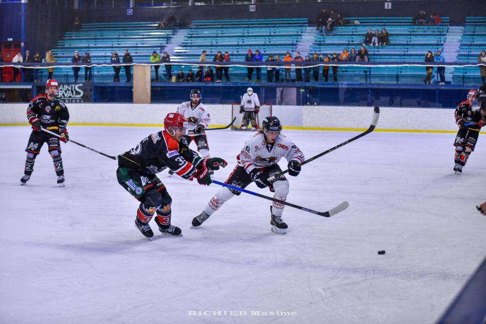 Mont-Blanc 4 - 1 Morzine-Avoriaz