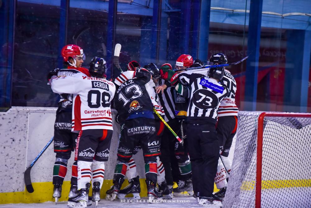 Mont-Blanc 4 - 1 Morzine-Avoriaz