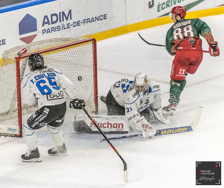 Cergy-Pontoise 5 - 4 Gap 