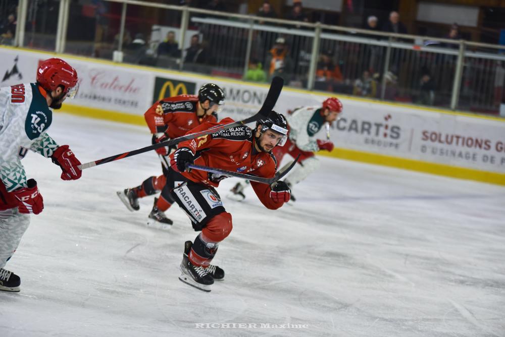 Chamonix  5 - 1 Cergy-Pontoise