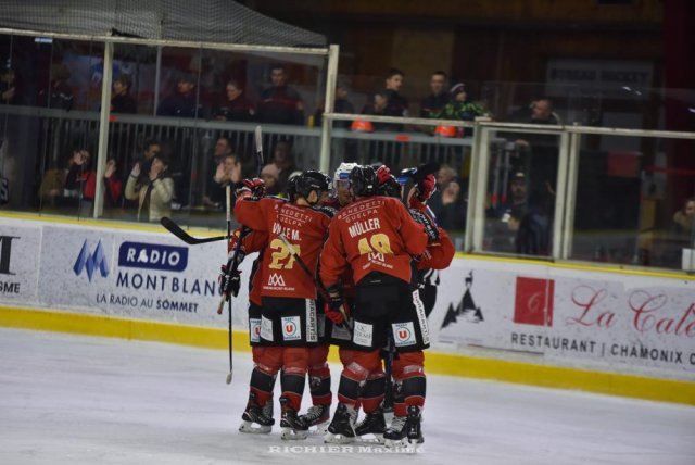 Photo hockey match Chamonix  - Cergy-Pontoise le 04/12/2022