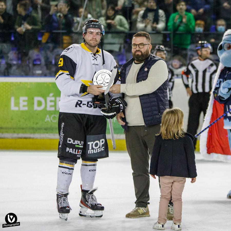 Tours  4 - 0 Strasbourg 