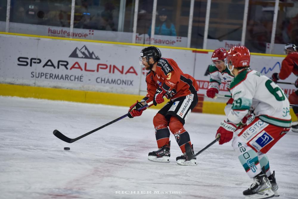 Chamonix  7 - 1 Anglet